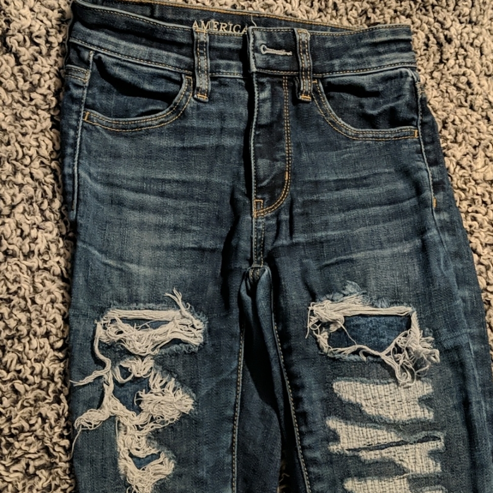 Destroyed American Eagle Skinny Jeans